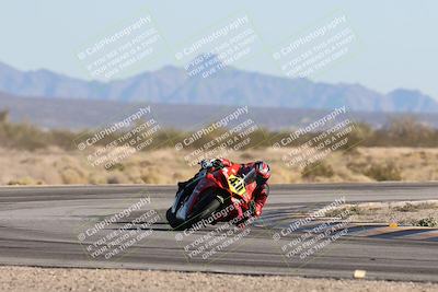 media/Dec-07-2025-CVMA (Sun) [[3e7d2de5dc]]/Race 10-Formula 40 Open/